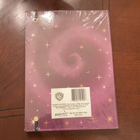 Harry Potter padfolio; 5x7 pad w/elastic closure - Picture 4 of 5